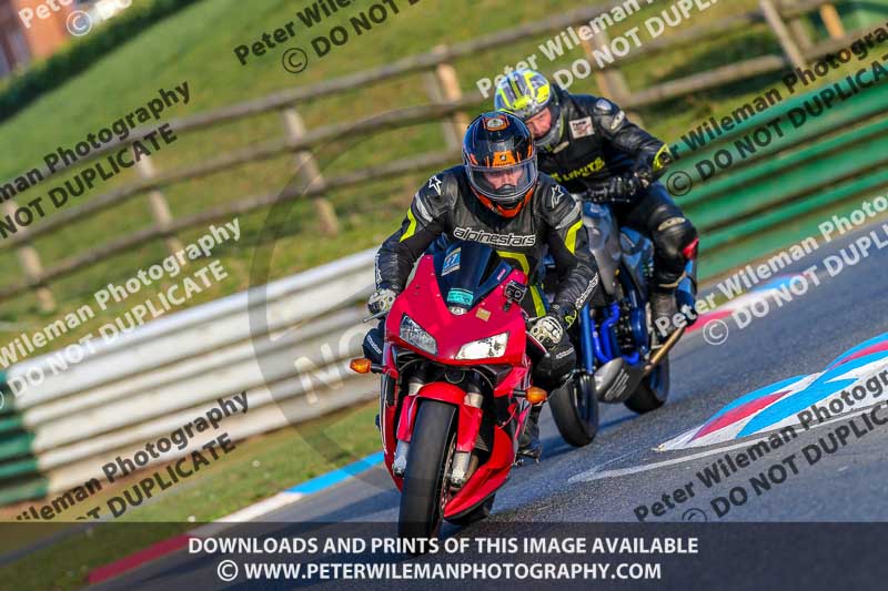 PJM Wedding Photography;enduro digital images;event digital images;eventdigitalimages;mallory park;mallory park photographs;mallory park trackday;mallory park trackday photographs;no limits trackdays;peter wileman photography;racing digital images;trackday digital images;trackday photos